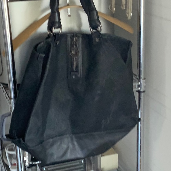 STUNNING MONCLER no negotiating on this price. - Picture 1 of 5